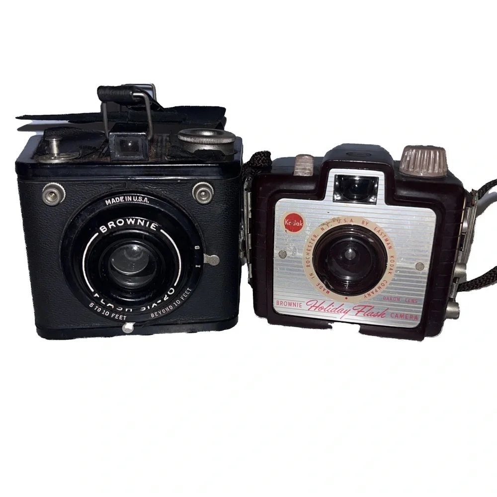 Iconic Kodak Brownie Cameras from the 1950s – Perfect for Enthusiasts